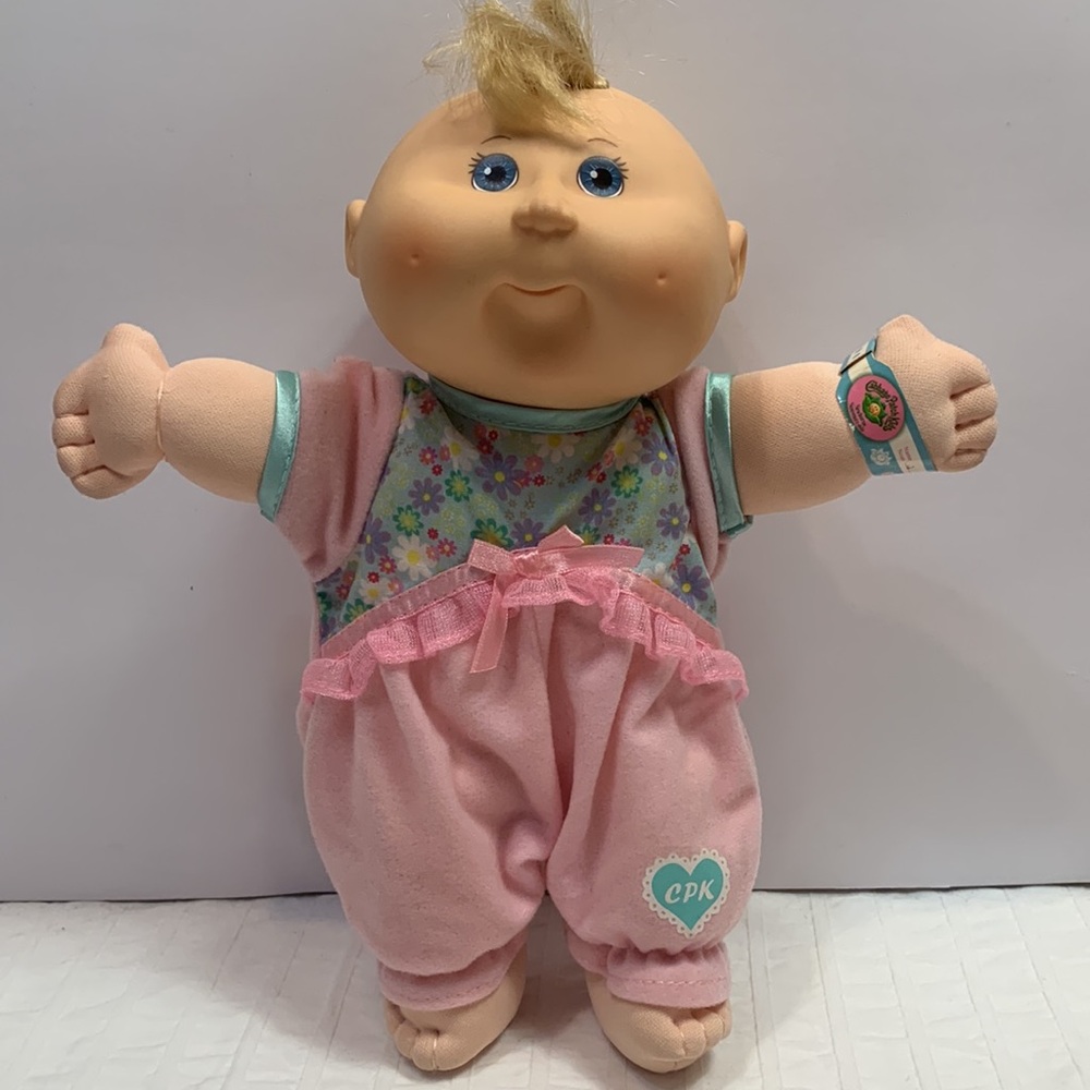10” Cabbage Patch Kids Newborn Baby Girl Play Along Doll